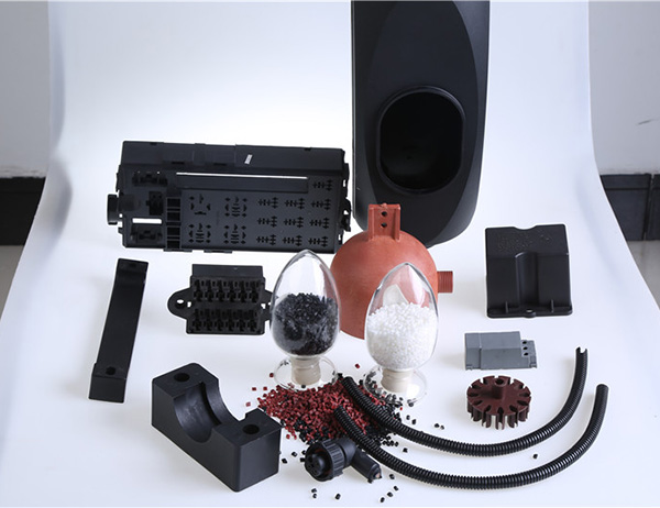 改性尼龍制品劃傷與產(chǎn)生氣泡的解決辦法